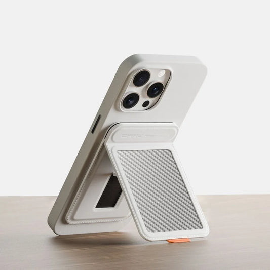 Carbon Fiber MagSafe Card Holder – Slim Magnetic Wallet for iPhone 15/16